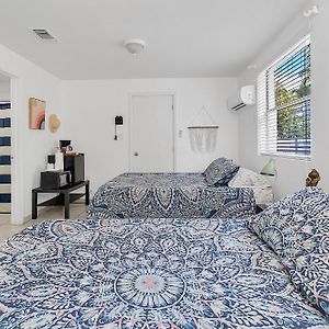 K - Boho Studio in Little Havana (Apt 5)